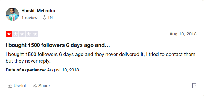 a screenshot showing a customer who left a negative review about hypez on trustpilot stating that they never received their order and that customer service never answered